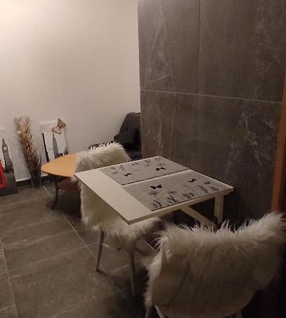 Apartman Malina Fuzine Bagian luar foto